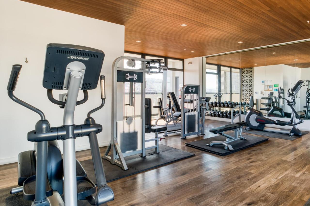 Uliv Revolucion Tijuana Aparthotel Εξωτερικό φωτογραφία