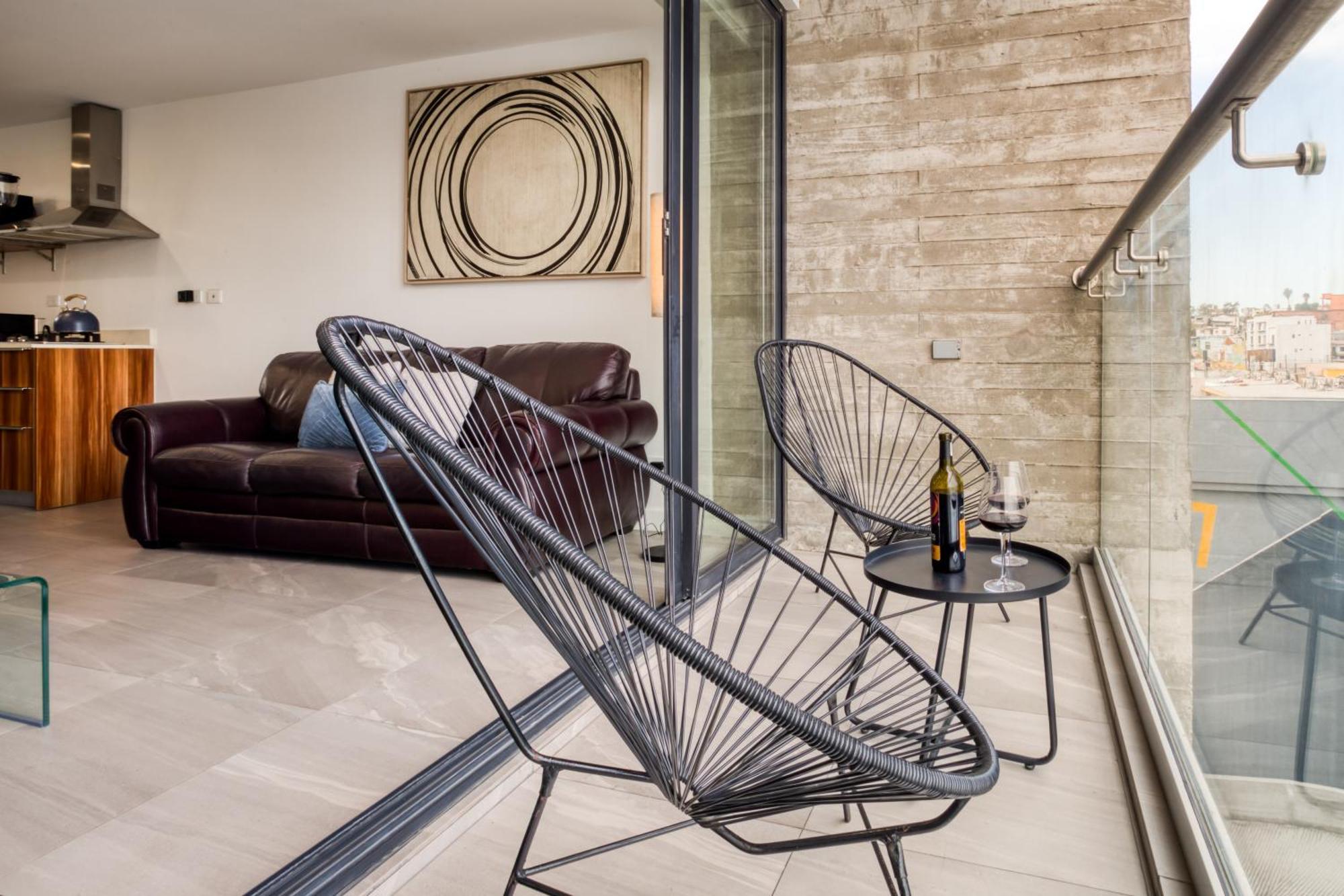 Uliv Revolucion Tijuana Aparthotel Εξωτερικό φωτογραφία